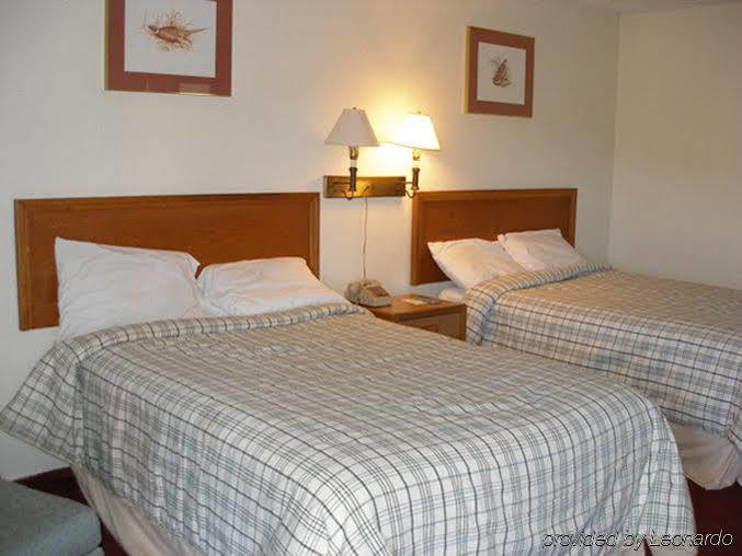 Red Carpet Inn & Suites New Cumberland Luaran gambar